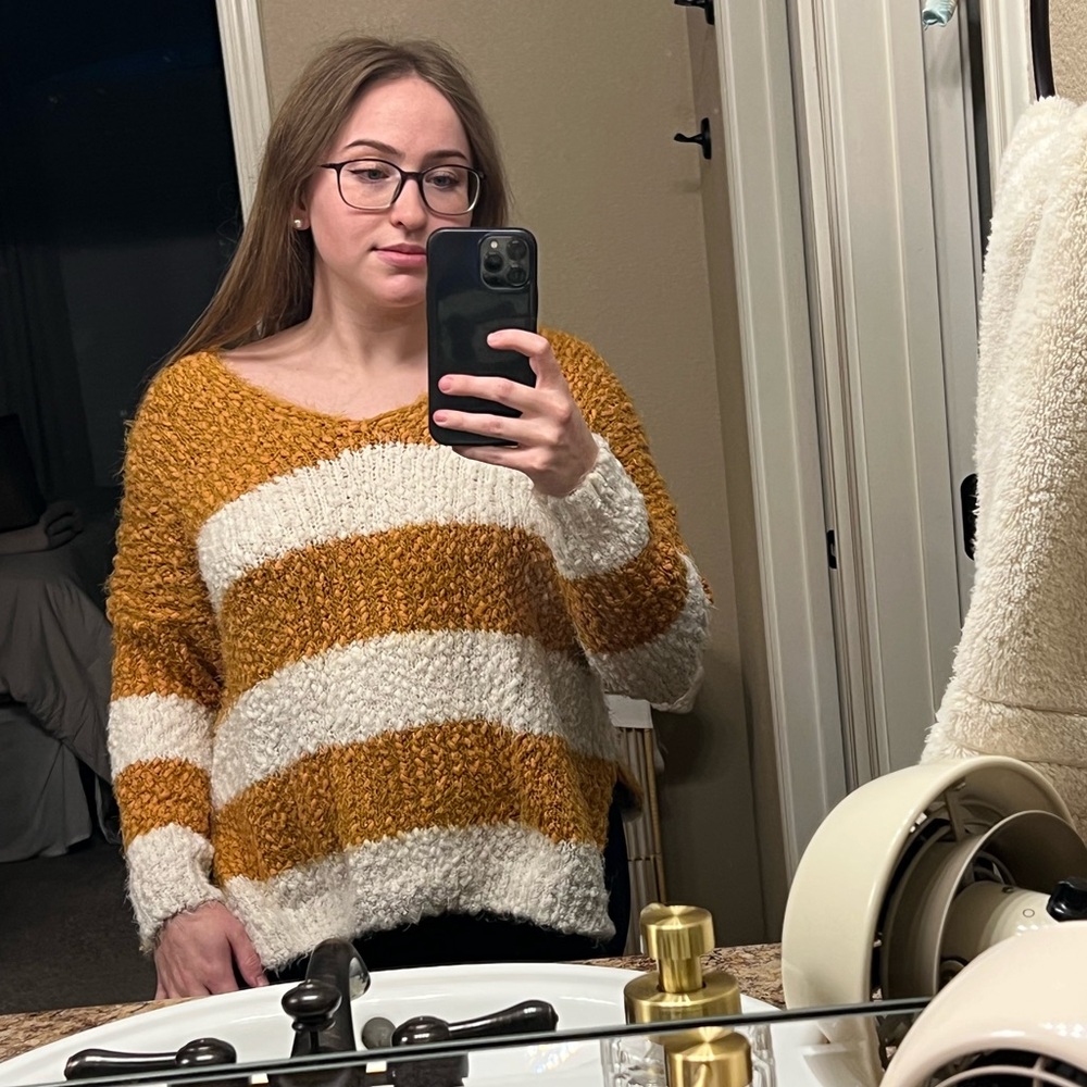 Off-white and mustard yellow V-Neck Sweater from Altard State